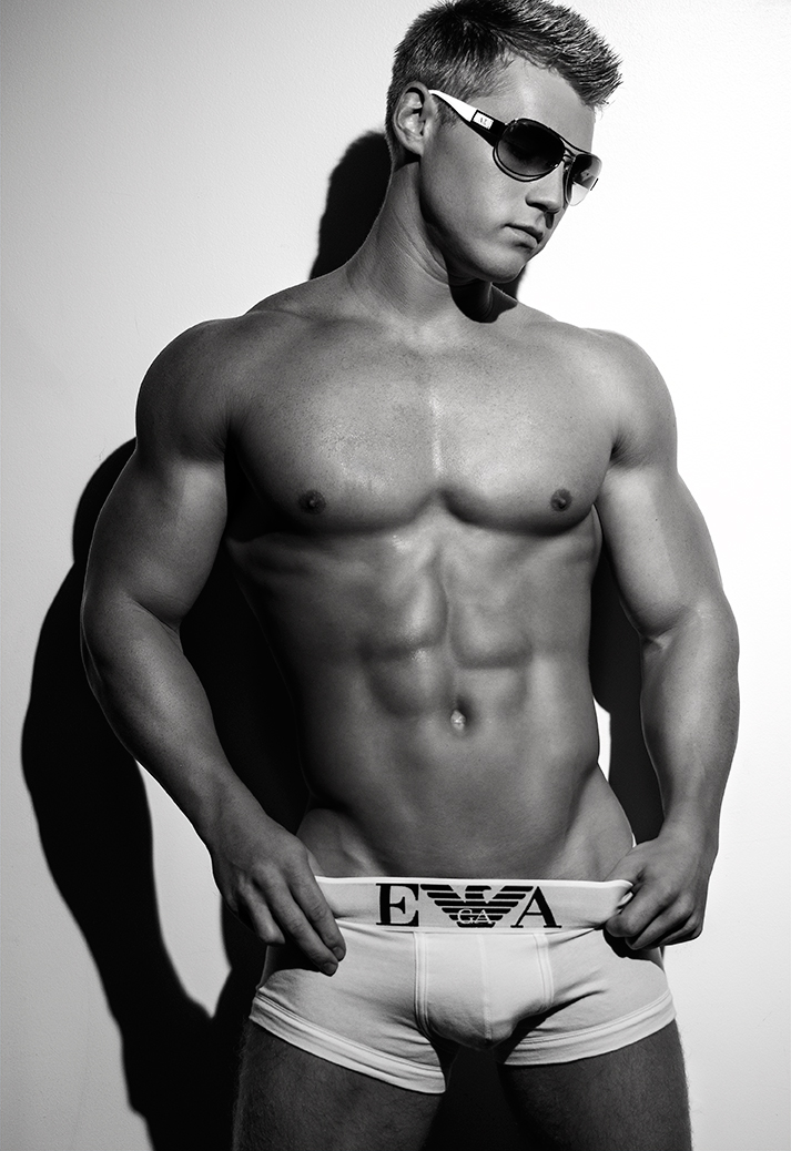 Male model photo shoot of Erik Lara Photography