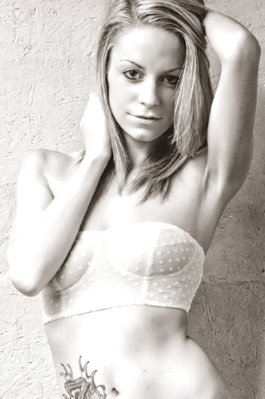 Female model photo shoot of Leah Emily in Houston, TX