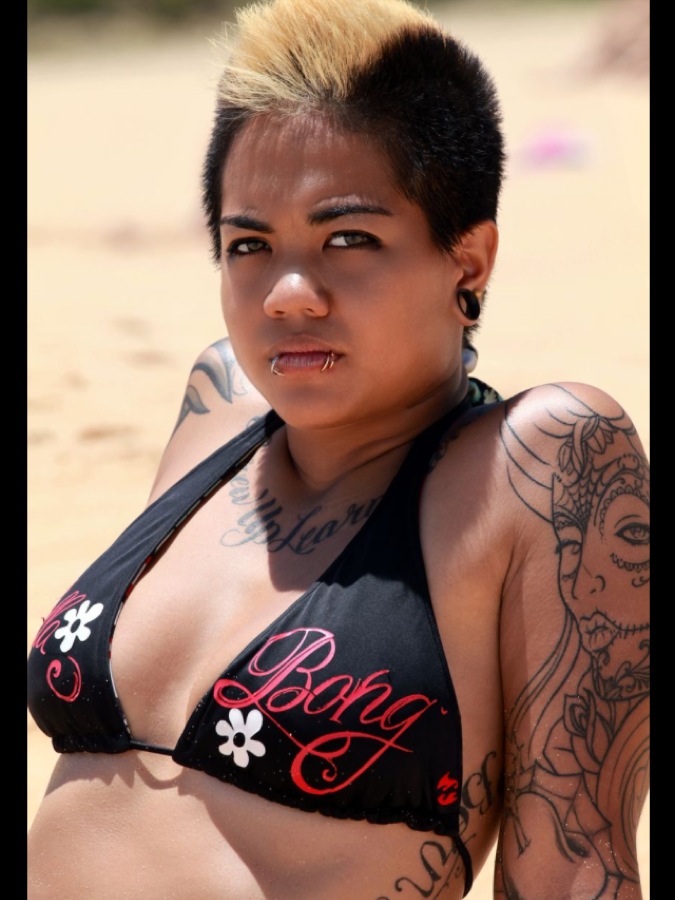 Female model photo shoot of Ariel Komomua in Sandy Beach, Hawaii