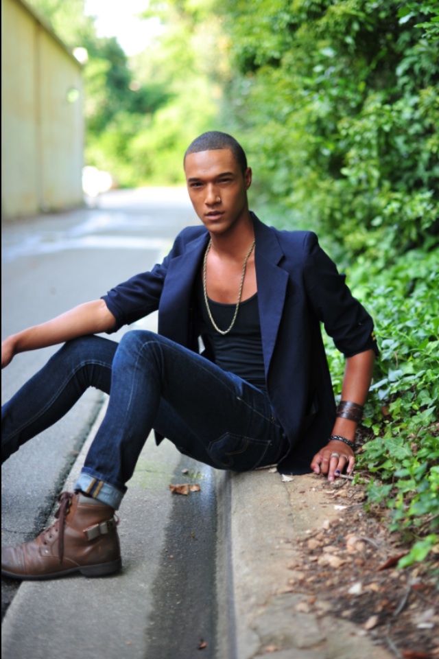 Male model photo shoot of Chaz Evans in Raleigh NC