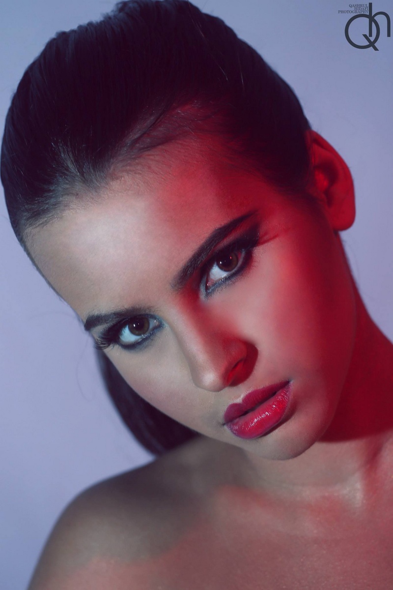 Female model photo shoot of Anastasia Nazarova