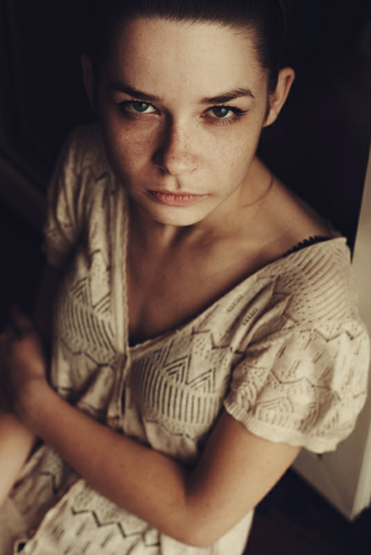 Female model photo shoot of Karolina Wisniowska in Katowice, Poland