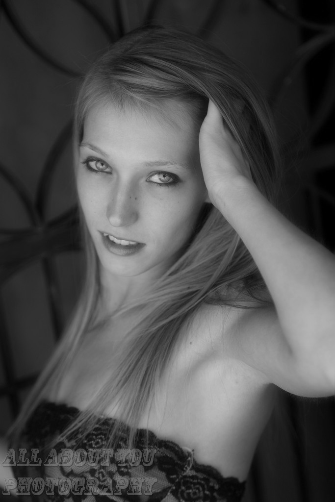 Female model photo shoot of Libra Lyons