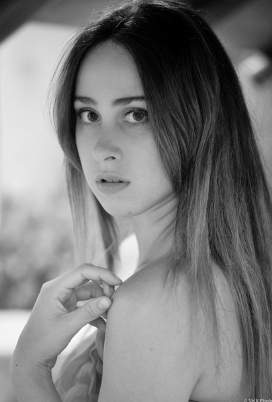 Female model photo shoot of Katrina Artemis