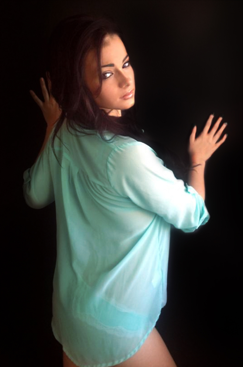 Female model photo shoot of Kayla Denise Valenzuela