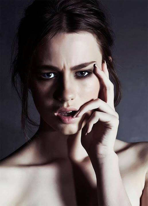Female model photo shoot of Phoebe Limanta