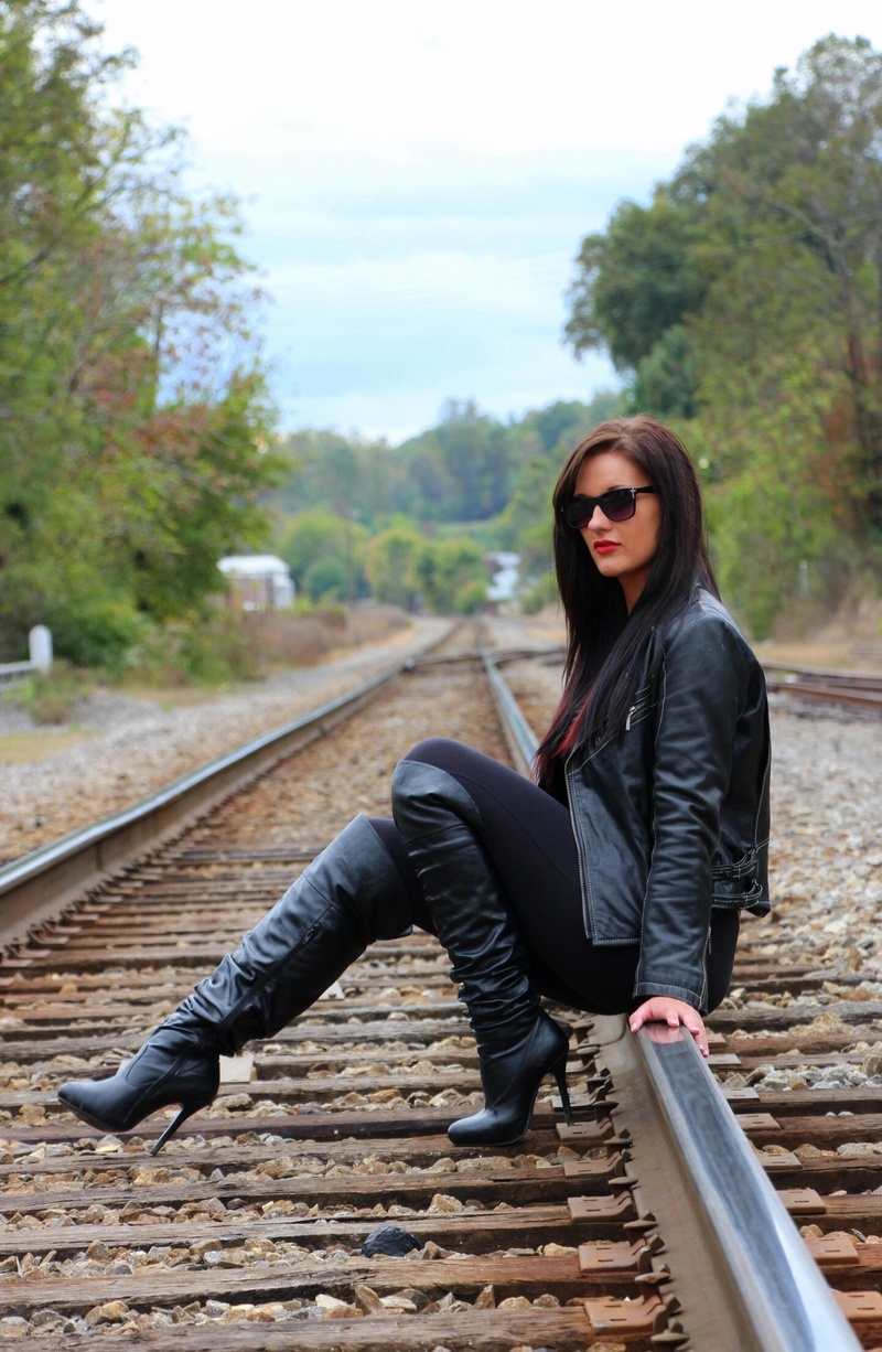 Female model photo shoot of Jessika Danielle
