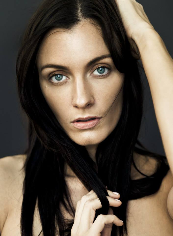 Female model photo shoot of Sarah Ward Wilkes