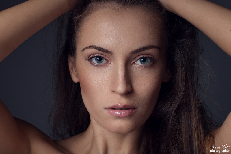 Female model photo shoot of Anna Tsoy