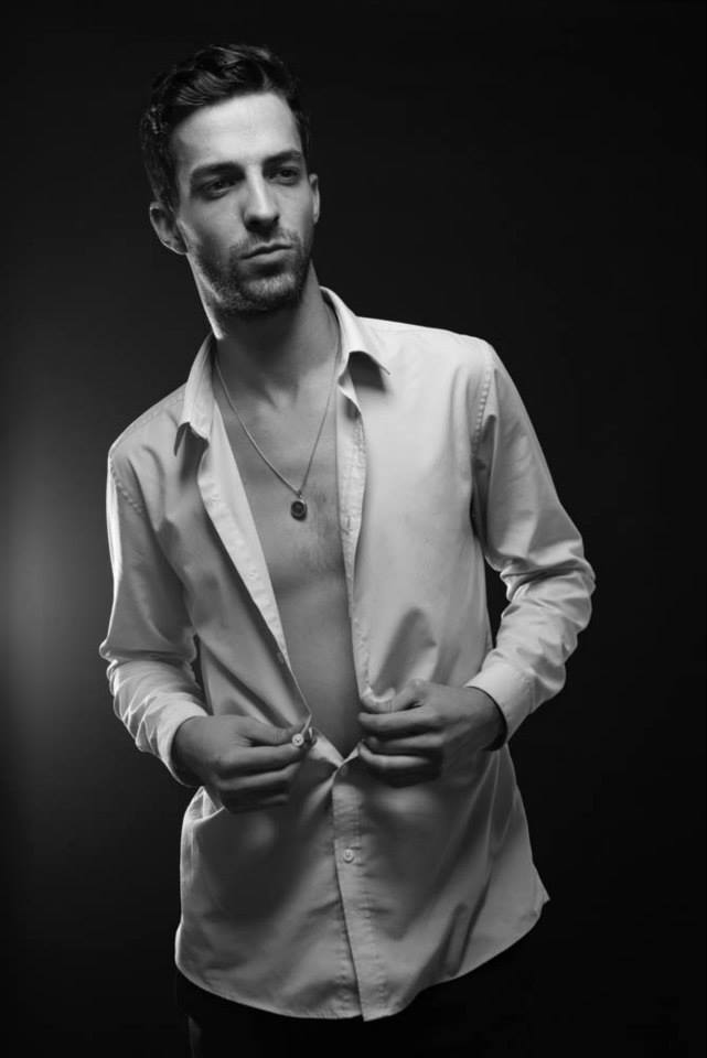 Male model photo shoot of Joshua Mims in Studio