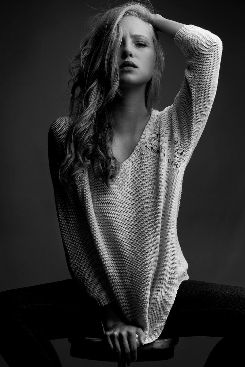 Female model photo shoot of Kiwi17 by Silas_Middleton 