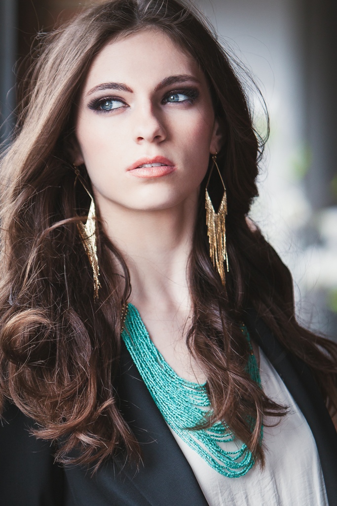 Female model photo shoot of Kasha Rodig