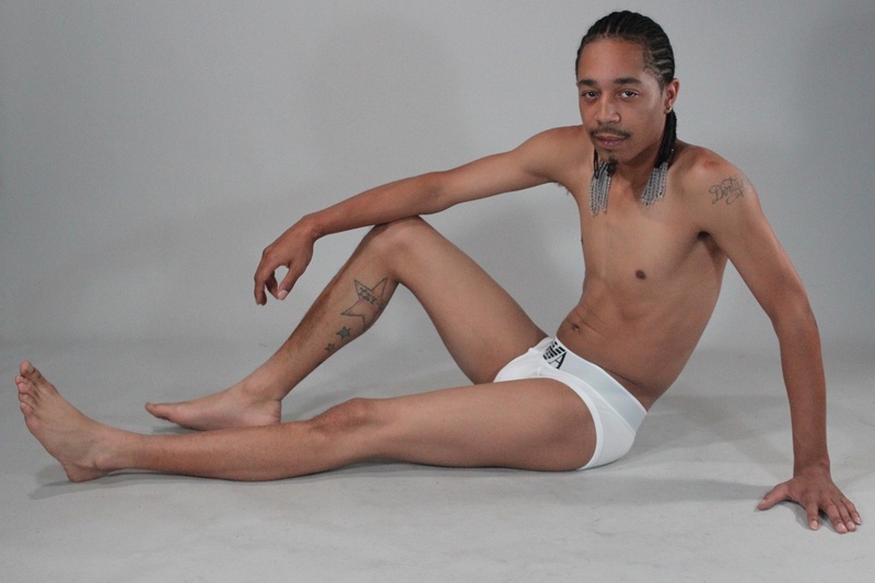 Male model photo shoot of Taretis Rolland in Kazoo