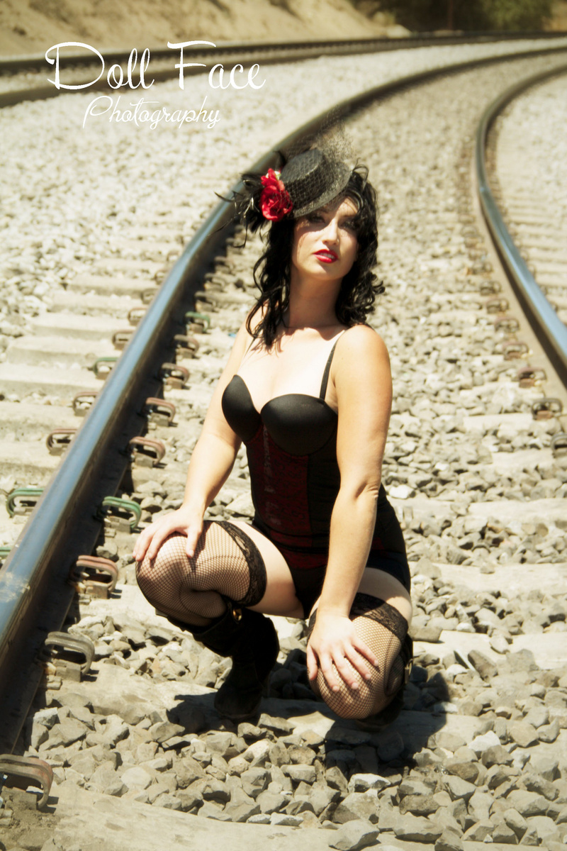 Female model photo shoot of julia93561 in Tehachapi,Ca