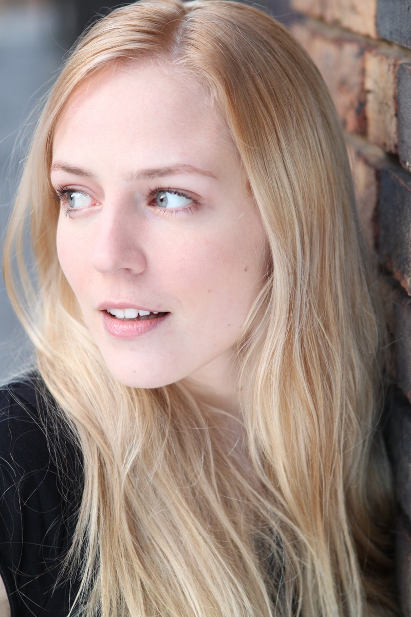 Female model photo shoot of Kari Kleiv in London