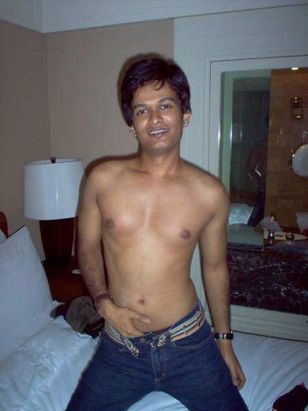 Male model photo shoot of Ady Patel