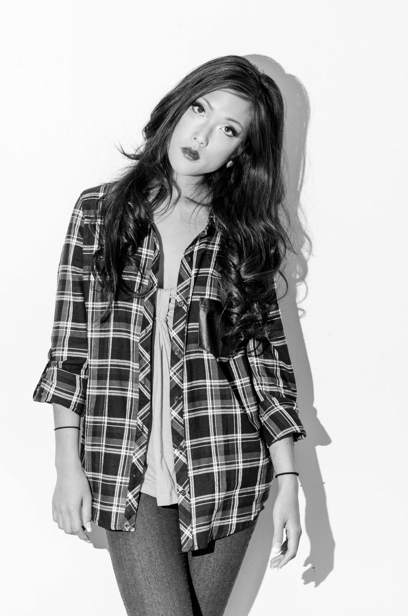 Female model photo shoot of Nicole Yiu