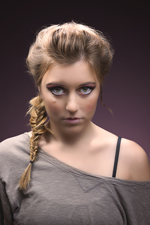 Female model photo shoot of Lauren Phillips Makeup