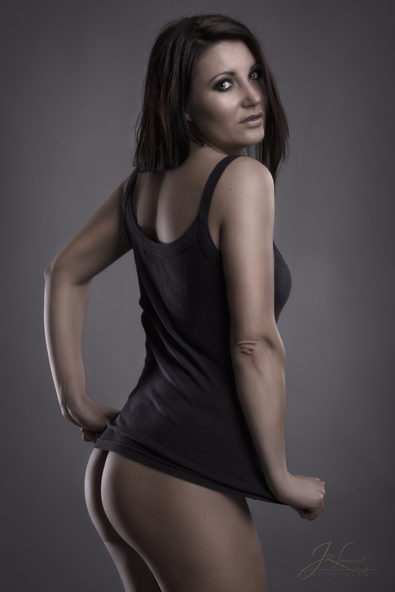 Female model photo shoot of Anna_Skorowska