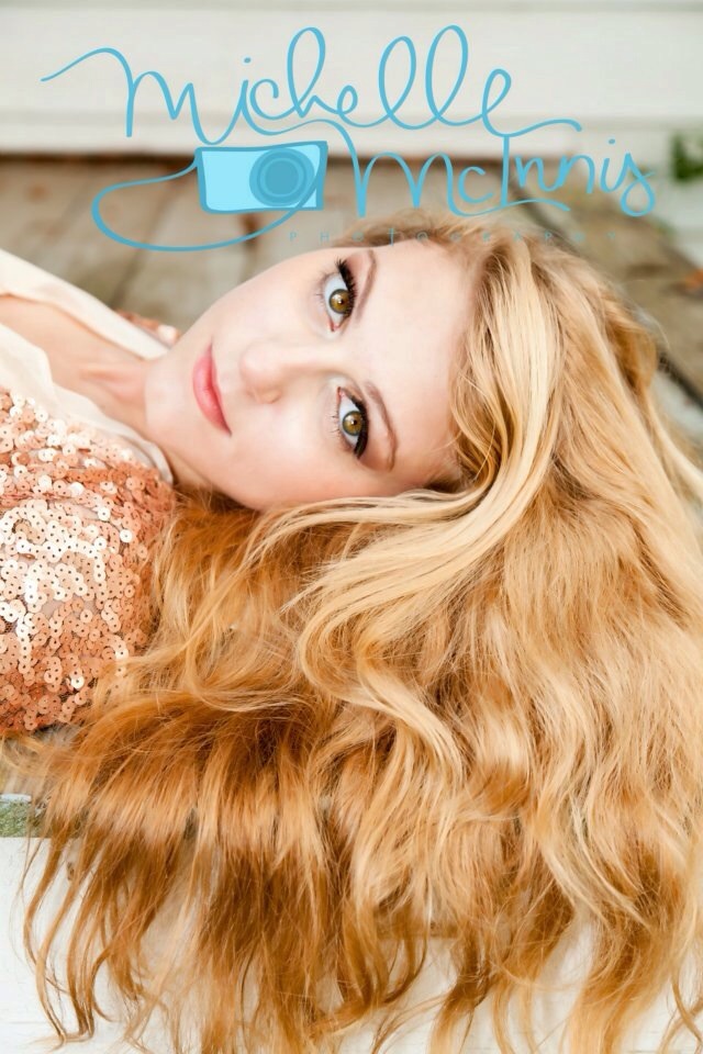 Female model photo shoot of Andrea Henson