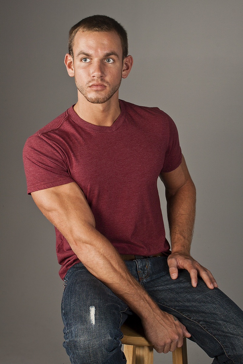 Male model photo shoot of Eric Dakin in Tampa by  Dylan Ireland