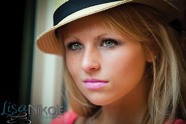 Female model photo shoot of Lisa Nikole in Warren, Ohio