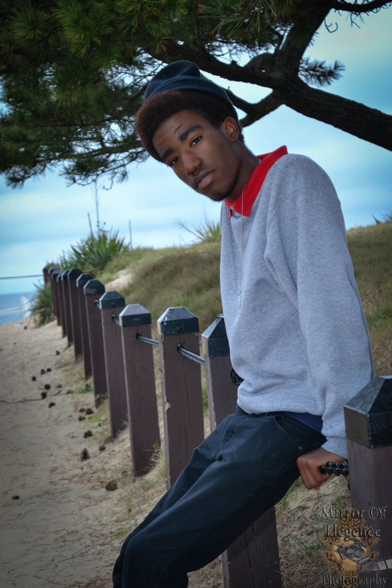 Male model photo shoot of Mirror of elegance Photography in Ocean View Beach