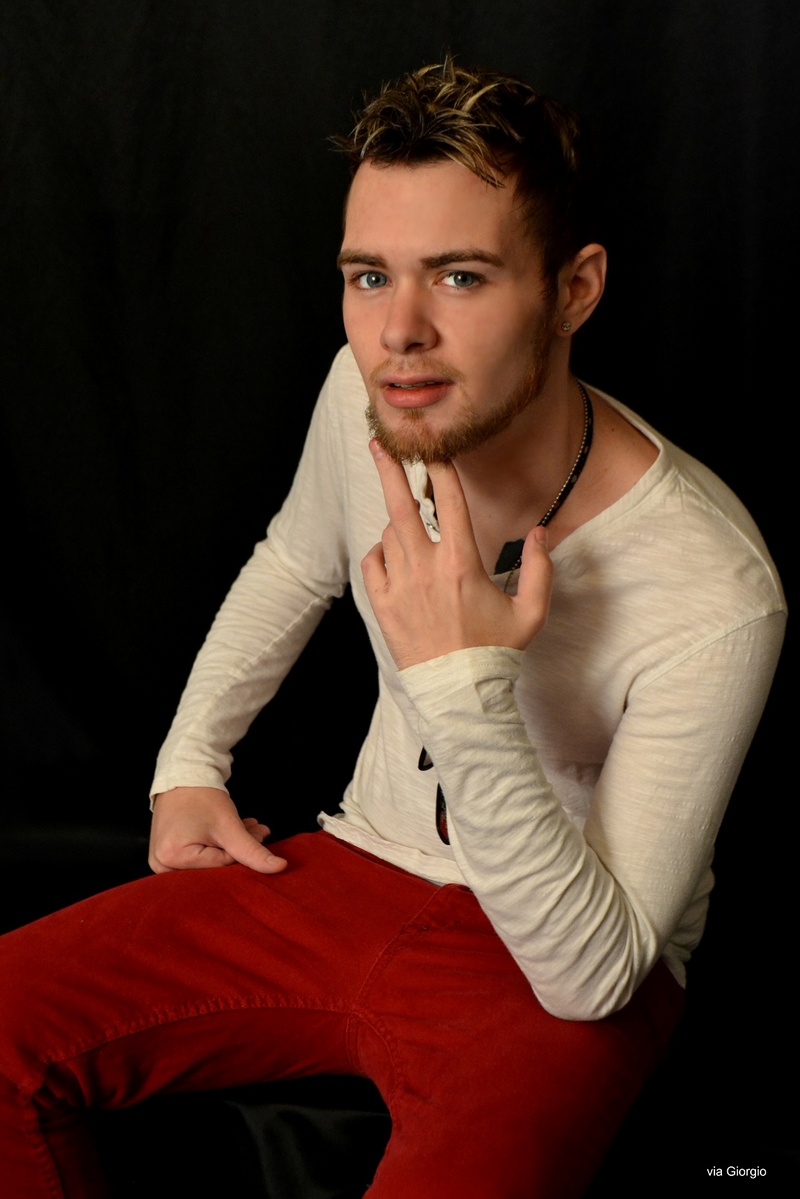 Male model photo shoot of Miikey Cee in Pittsburgh, Pa