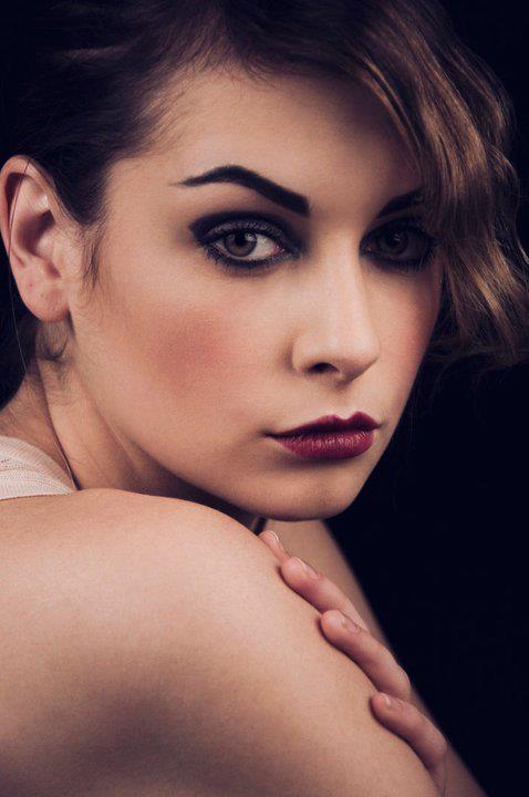 Female model photo shoot of Sophie Godliman