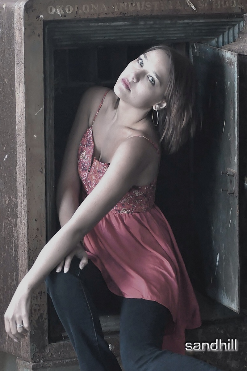 Female model photo shoot of Alina Romanova by Sandhill Art