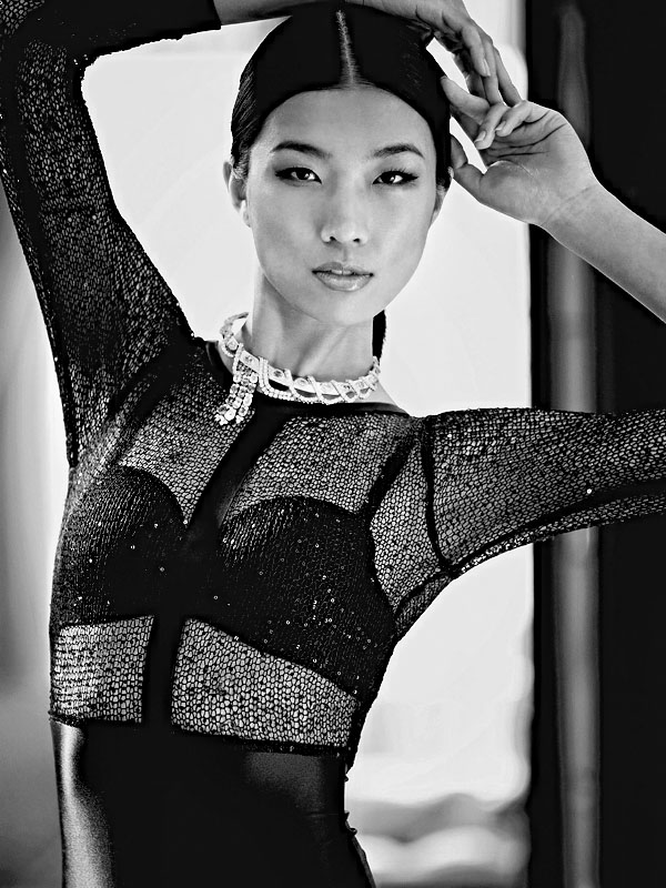 Female model photo shoot of Jessy Liu