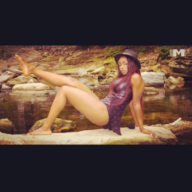 Female model photo shoot of beyoncabrown in Baltimore