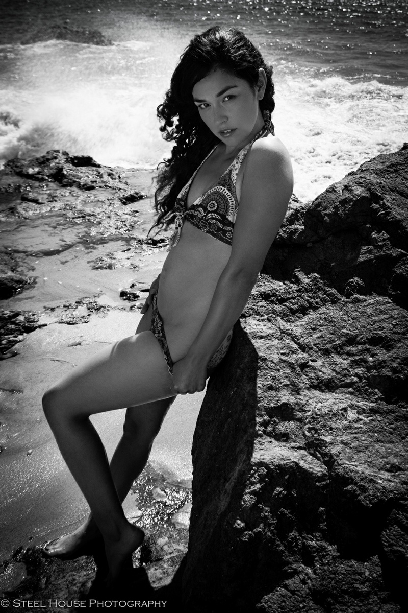 Female model photo shoot of Veronica Aleman in Point Dume