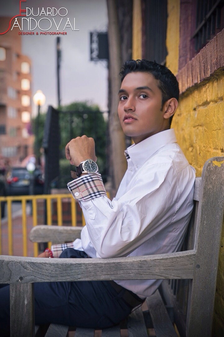 Male model photo shoot of Eduardo Sandoval