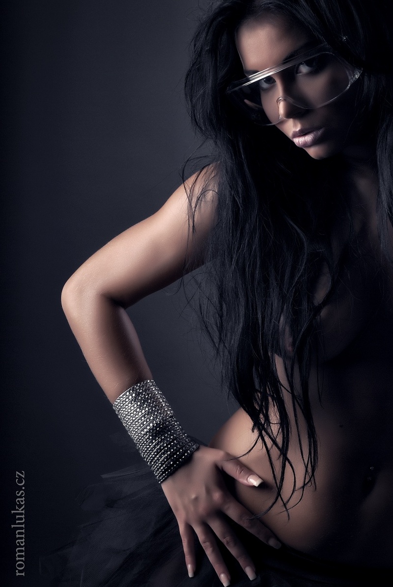 Female model photo shoot of VeronikaPhotos