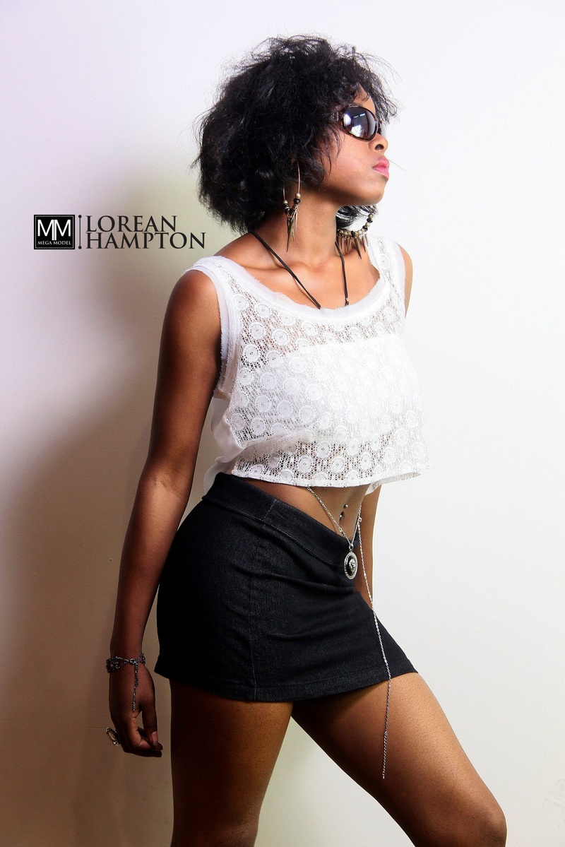 Female model photo shoot of LoreanR Hampton