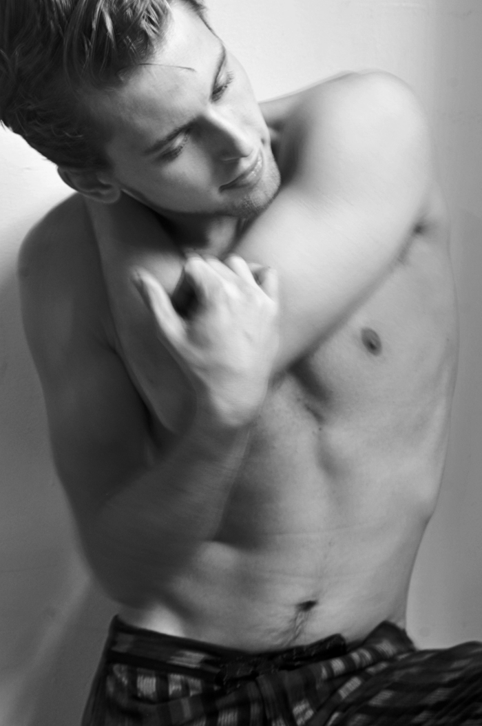 Male model photo shoot of Vince Patrick