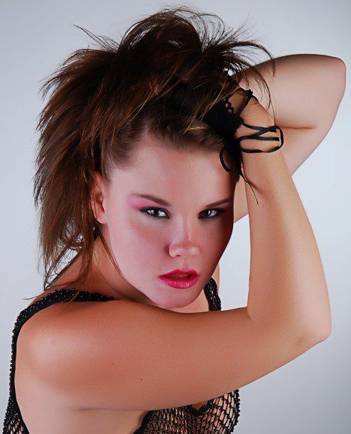 Female model photo shoot of Samantha Ellingsworth