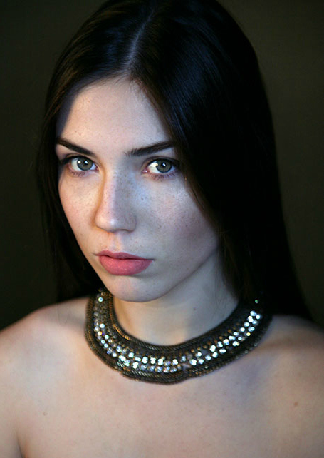 Female model photo shoot of Anie0012 in Toronto