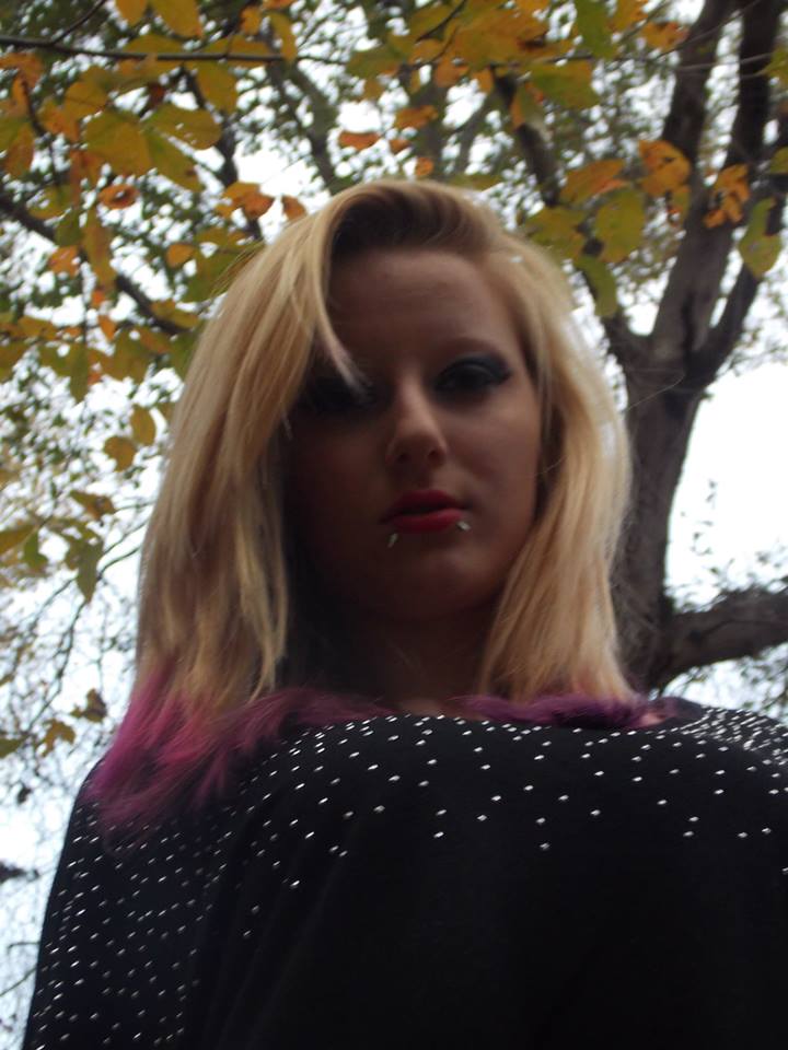 Female model photo shoot of BarbieMasacre in Clayton Community Park