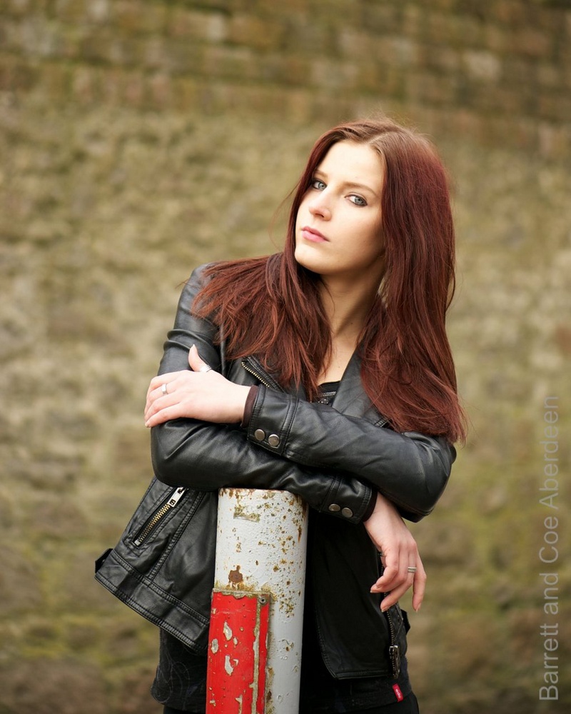 Female model photo shoot of Ilona Maria in Seaton Park