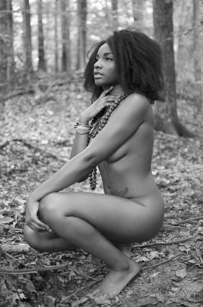 Female model photo shoot of Alala Okoye