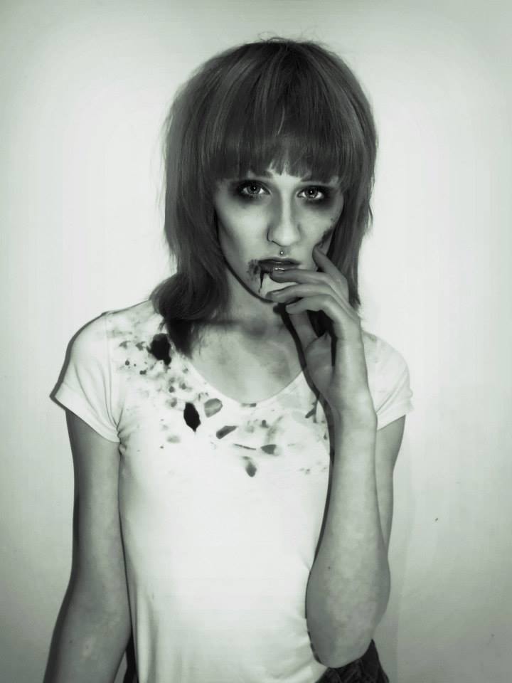 Female model photo shoot of Emma Louise McGinley