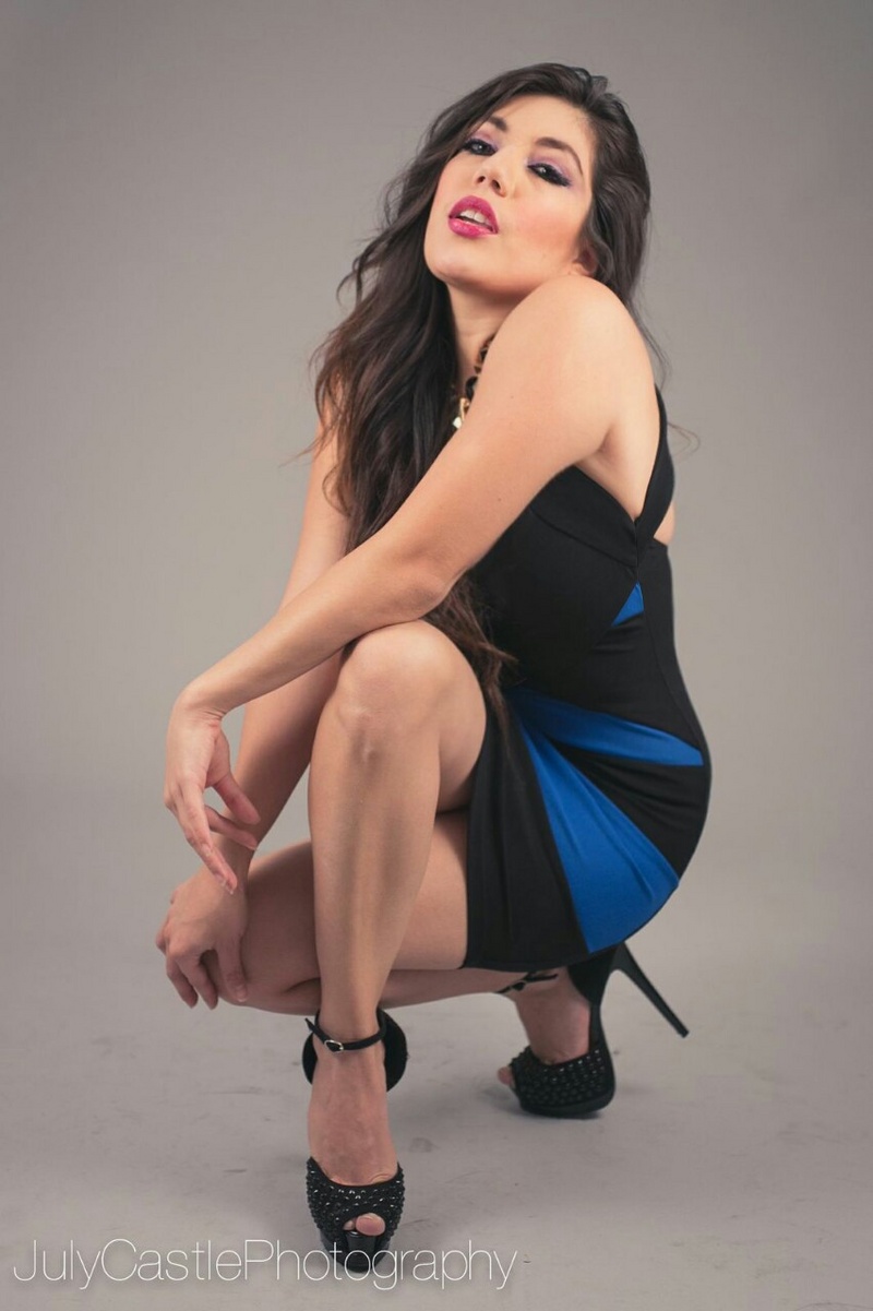 Female model photo shoot of Vanessa Florez