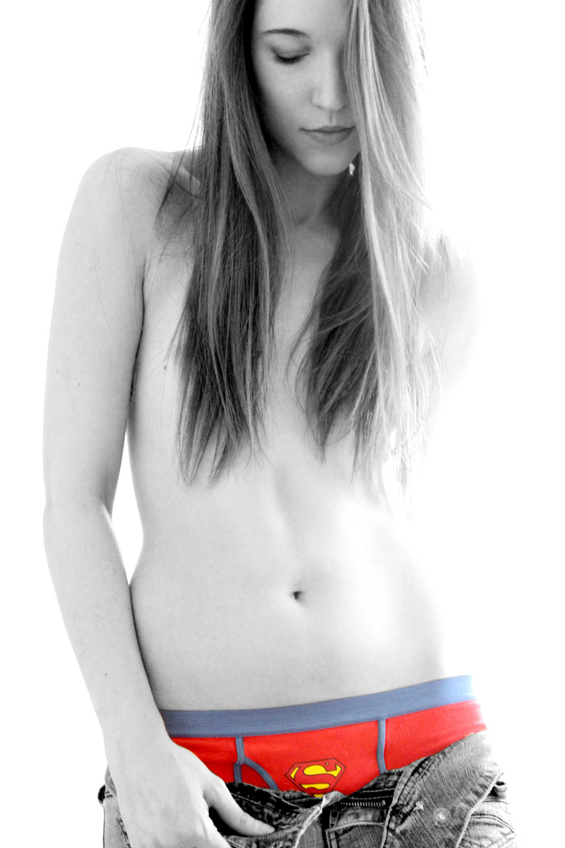Female model photo shoot of Dedeker Winston by Arlen 