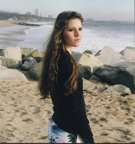 Female model photo shoot of Tina Fells in Santa Monica