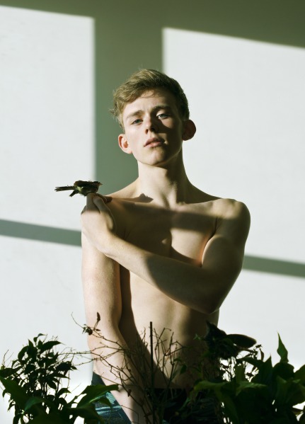 Male model photo shoot of Ben Hardie by Gordon Mills