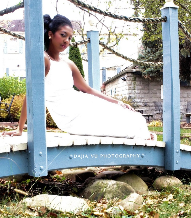 Female model photo shoot of Dajia Vu Photography in Pittsburgh