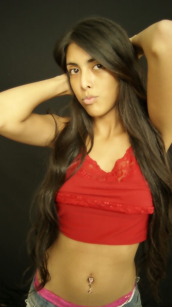 Female model photo shoot of Jalyynn Gonzales in Corpus Christi Texas