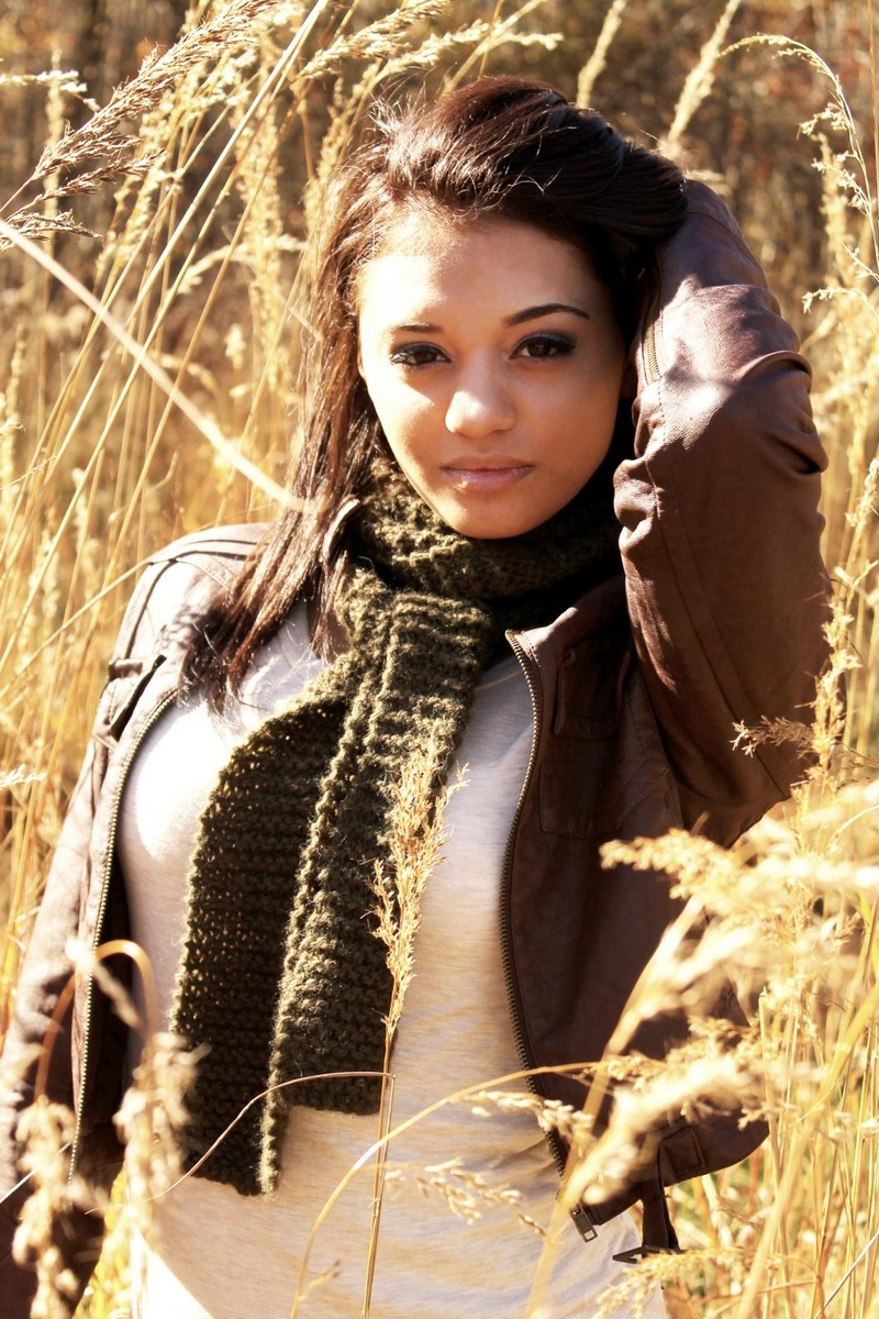 Female model photo shoot of kayla young92